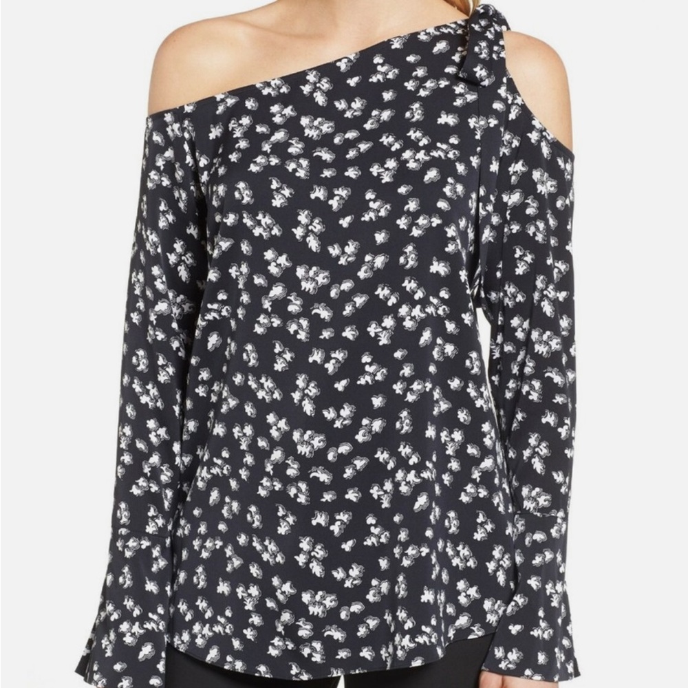 Lewit Black and White Floral Asymmetrical Blouse